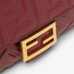 FENDI Baguette® Burgundy leather bag - Image 3